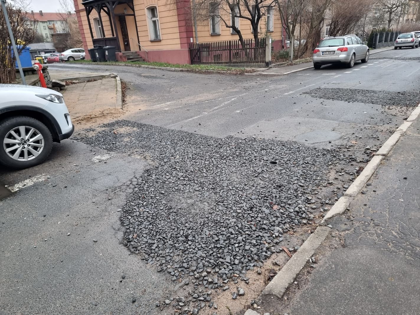 przeduzy-sie-remont-ulicy-w-centrum-130128