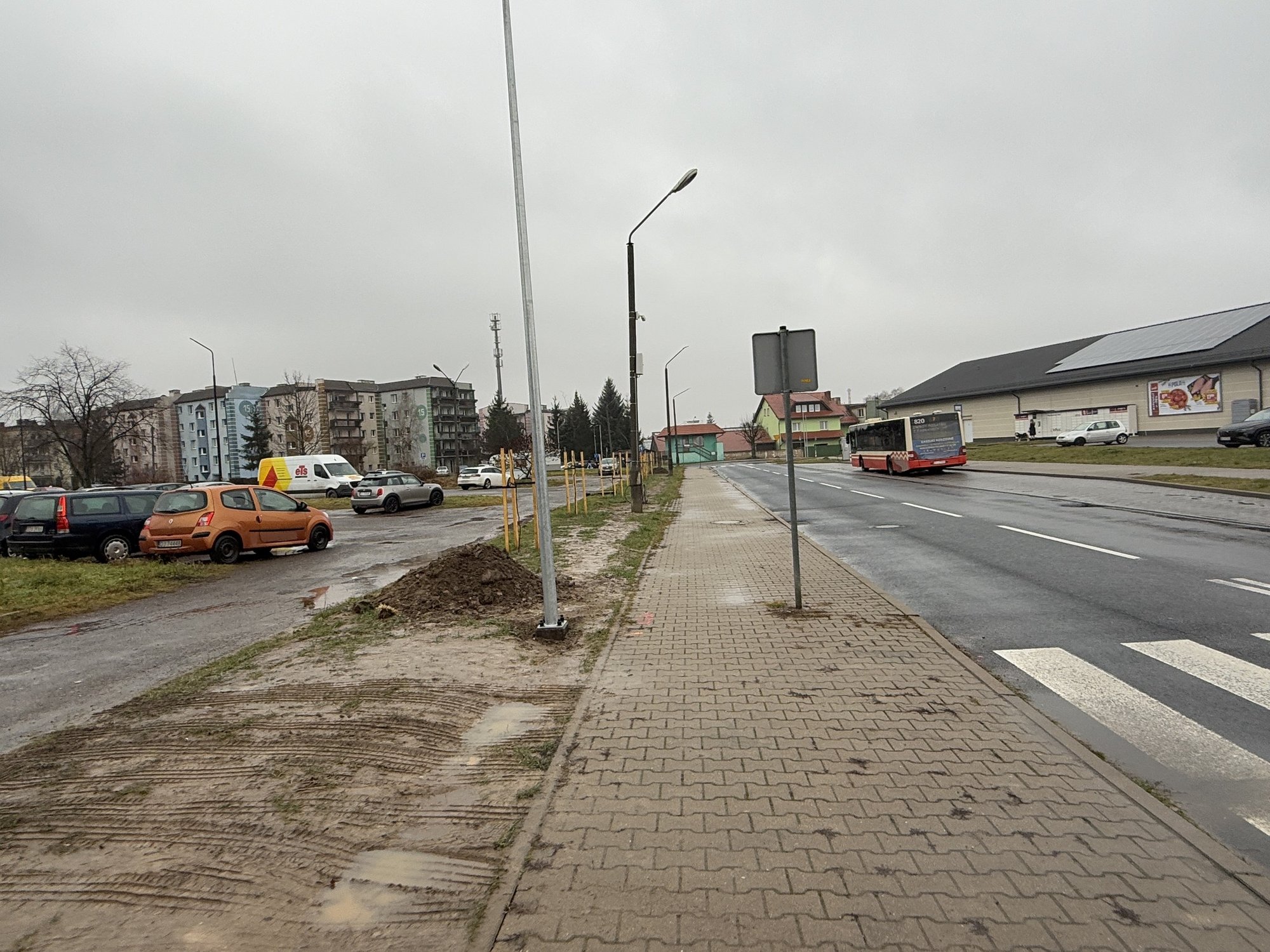 nowoczesne-oswietlenie-na-zabobrzu-130133