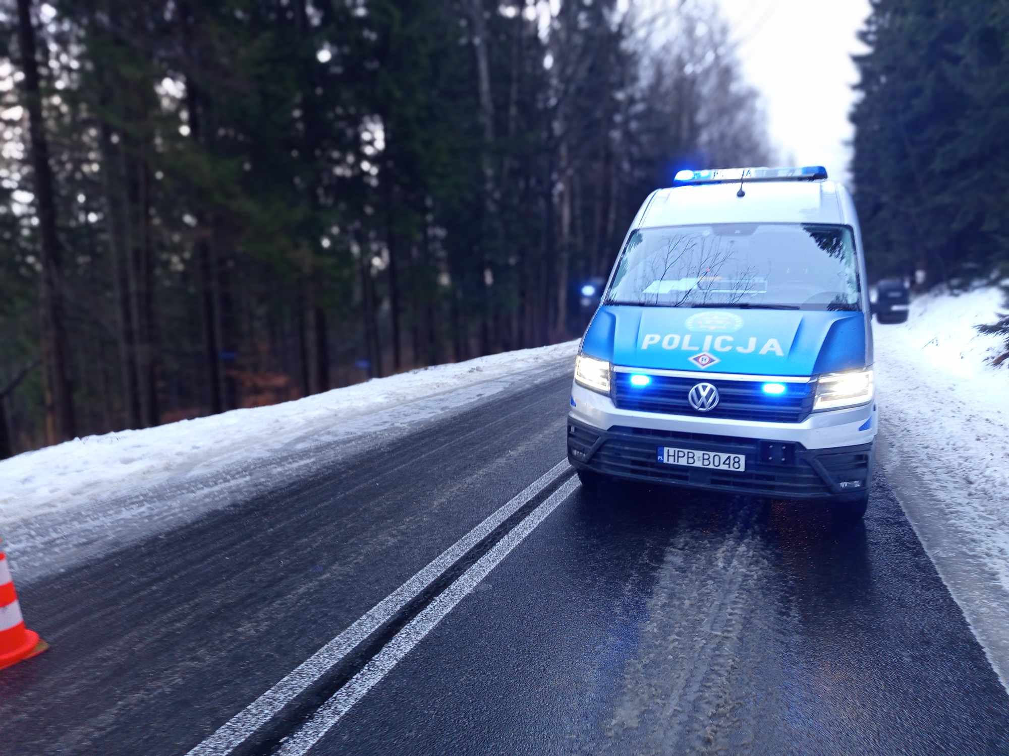 wypadek-busa-za-zakretem-smierci-130274