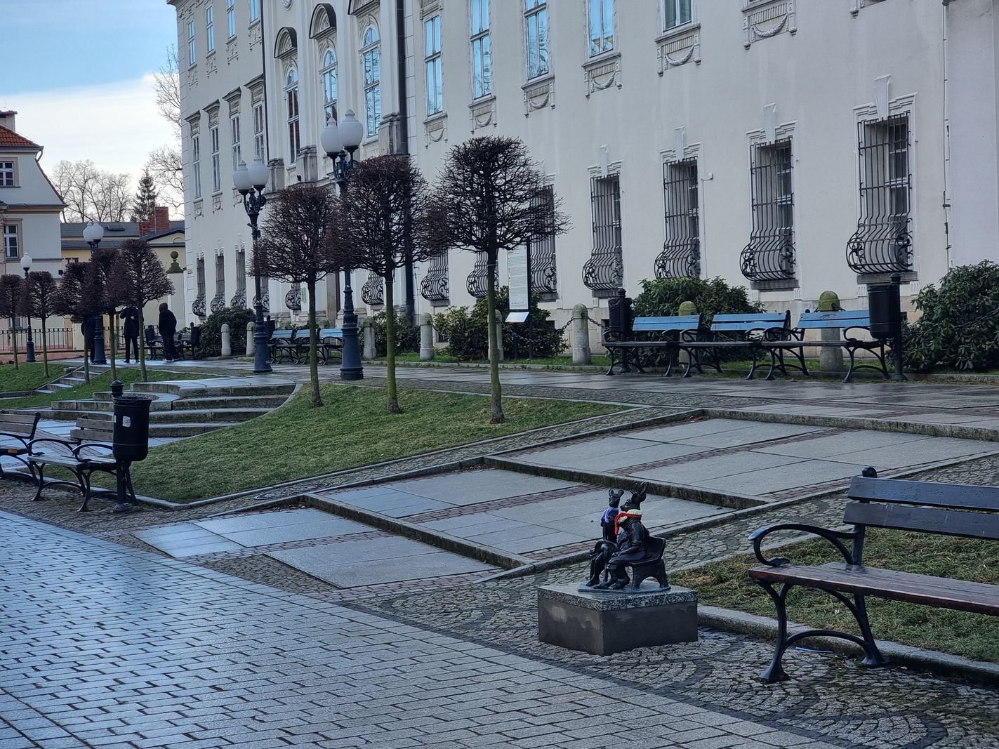 zazieleni-sie-plac-piastowski-130299