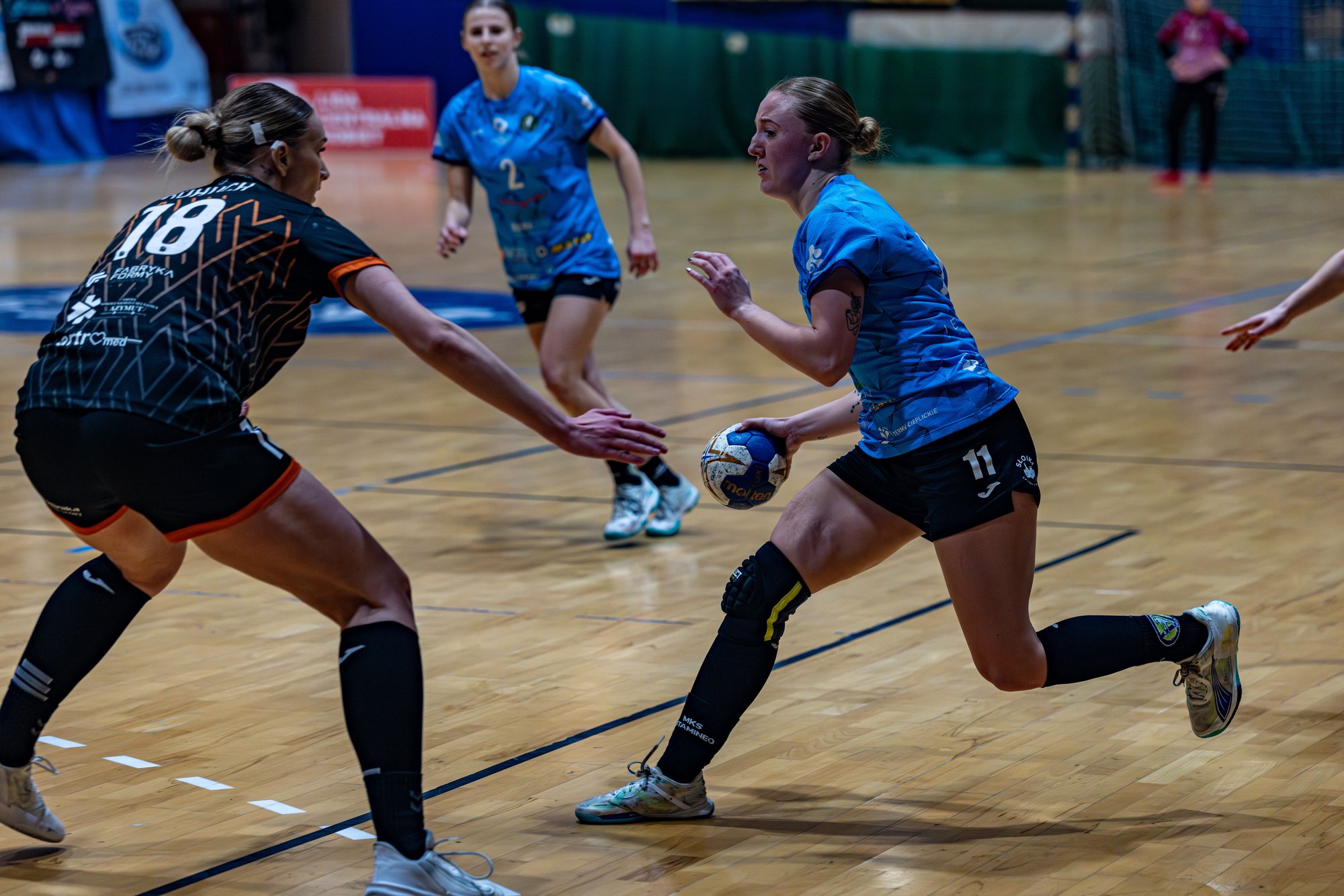 zazarty-boj-ale-tylko-do-przerwy-130310