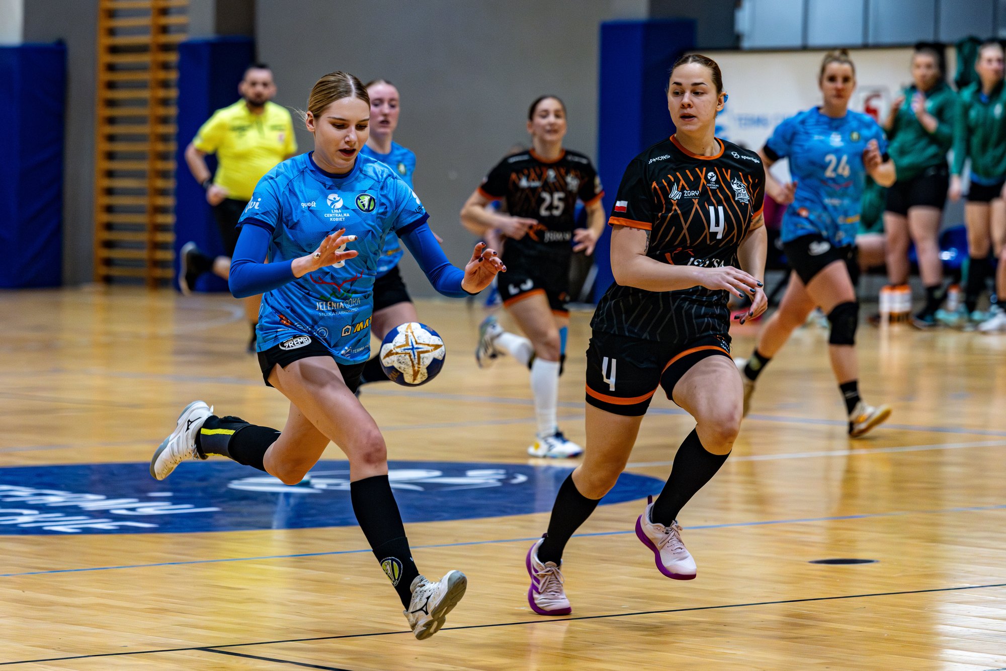zazarty-boj-ale-tylko-do-przerwy-130310
