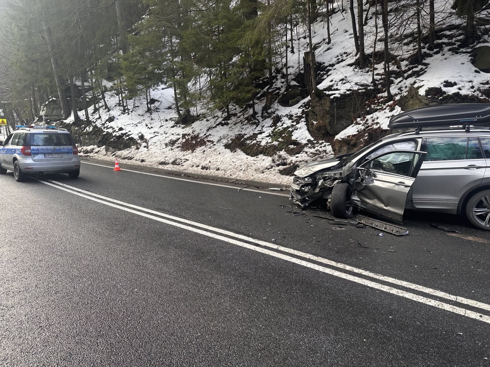 wypadek-na-drodze-do-szklarskiej-poreby-130423