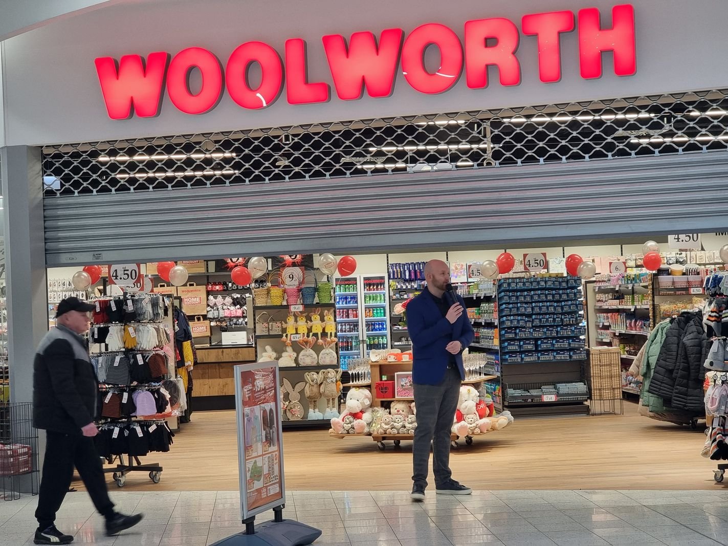 jeleniogorski-woolworth-juz-otwarty-130425