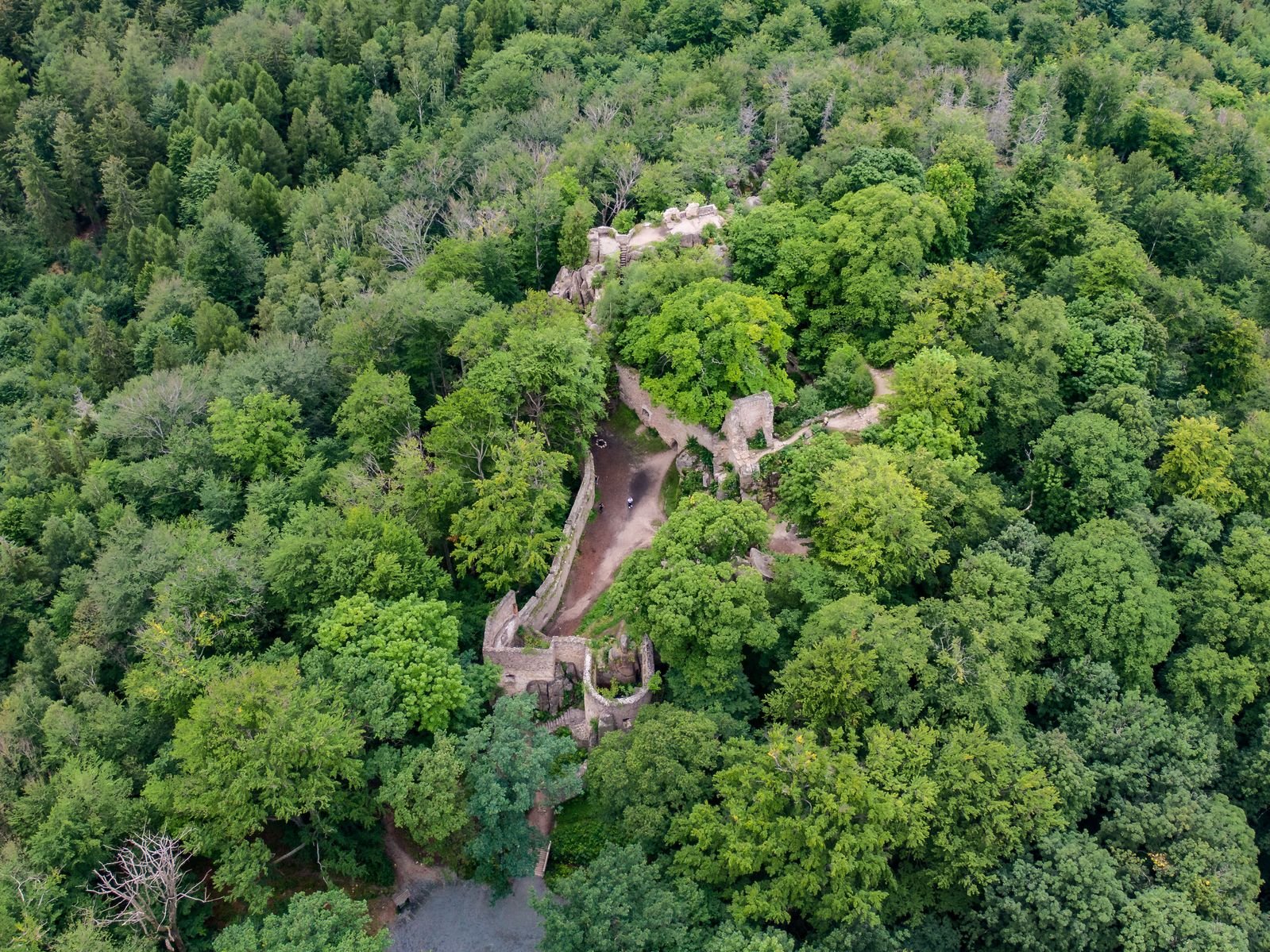 zamek-bolczow-dawna-siedziba-niby-rycerzy-ale-rabusiow-130451
