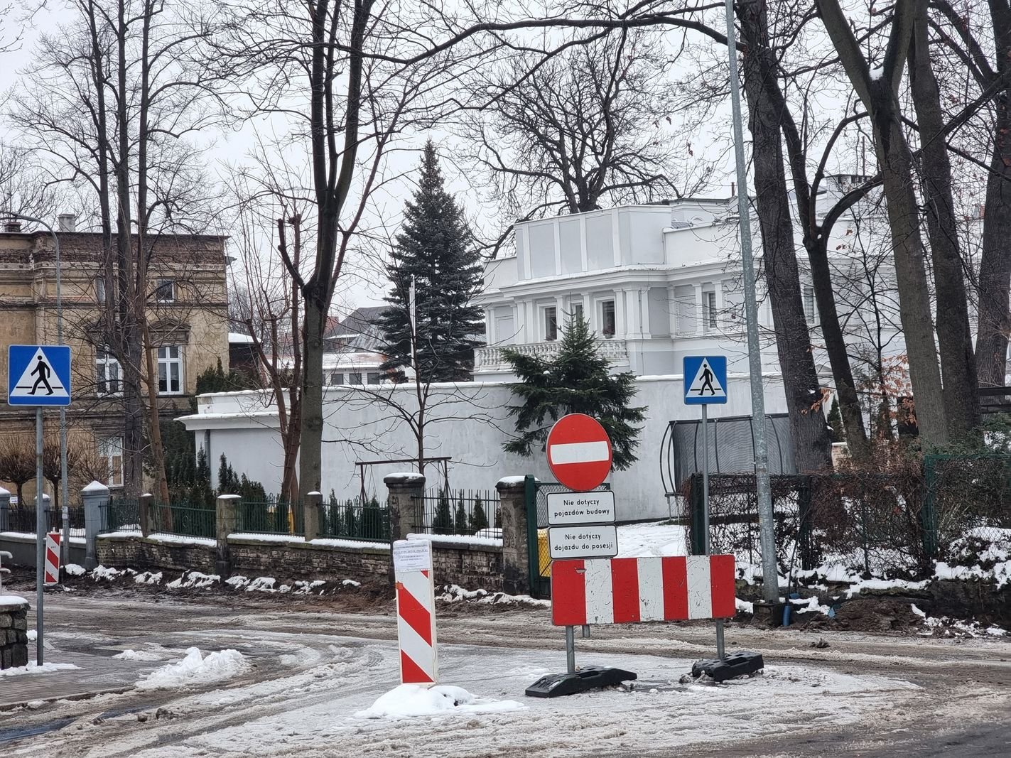 nie-ma-przerwy-w-robotach-na-grabowskiego-130454