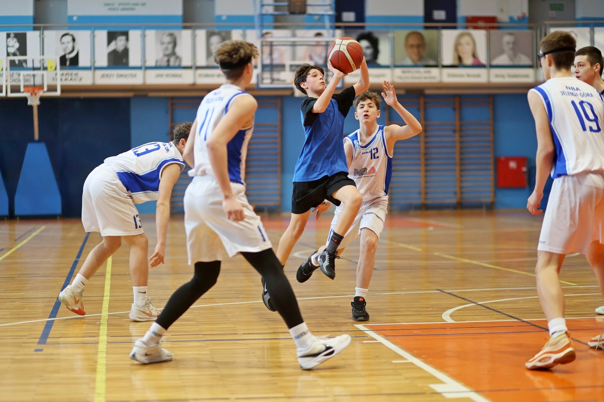pokaz-siy-koszykarzy-sp-11-w-finale-strefowym-130533