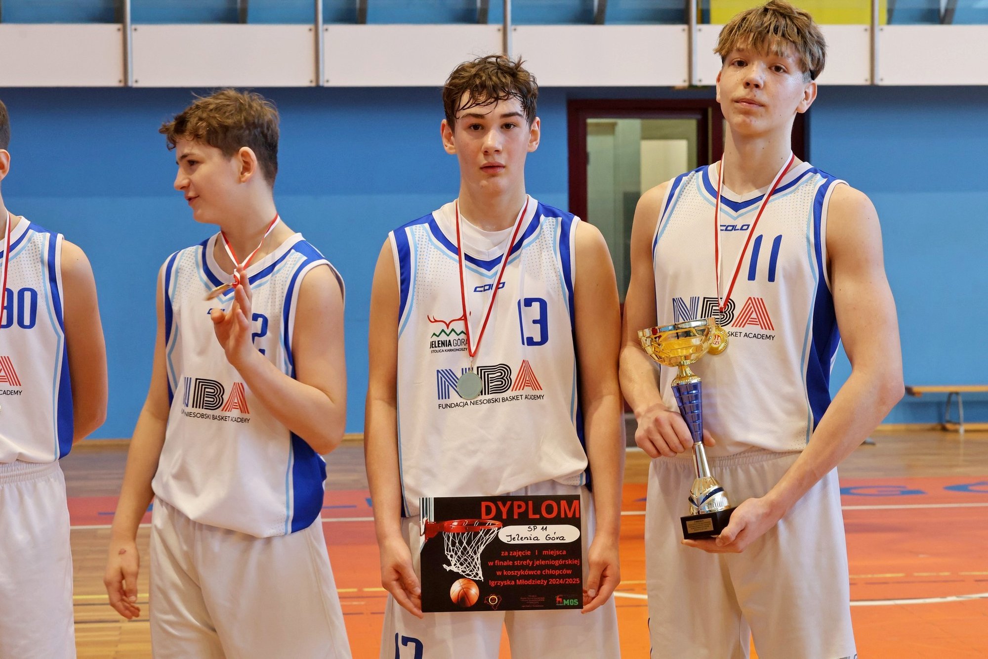 pokaz-siy-koszykarzy-sp-11-w-finale-strefowym-130533