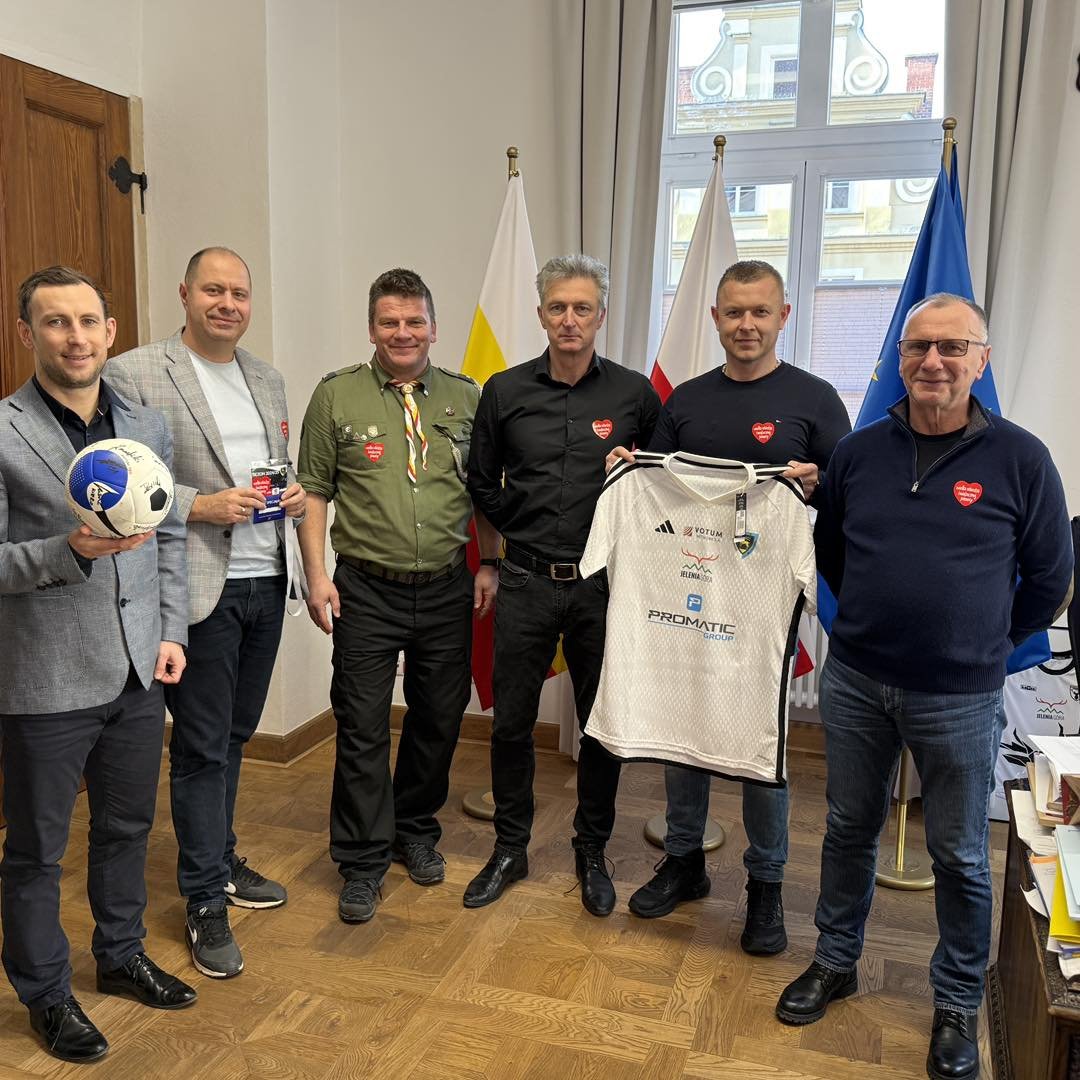 koszulka-trenera-ksk-na-licytacji-wosp-130594