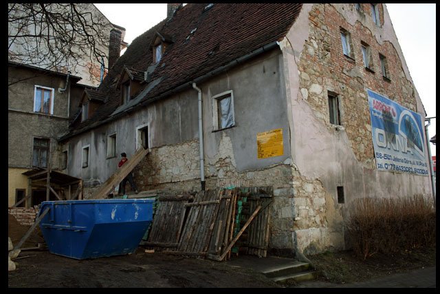 ruina-przestanie-straszyc-13061