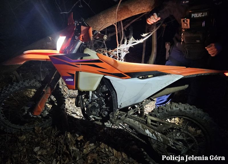 zastepca-komendata-policji-odnalaza-skradzione-motocykle-130622