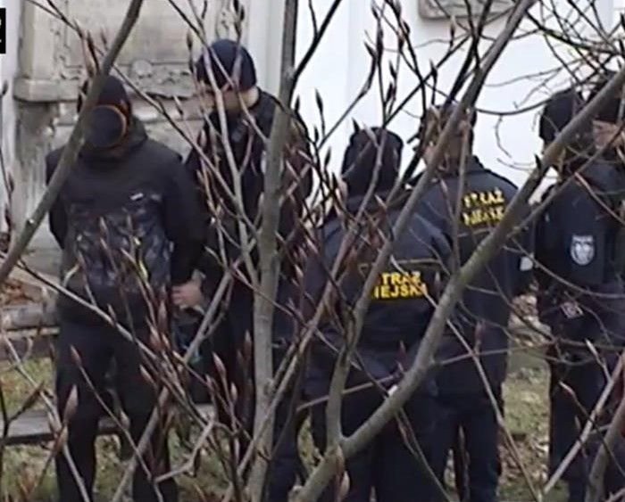 z-marihuana-w-parku-garnizonowym-130796