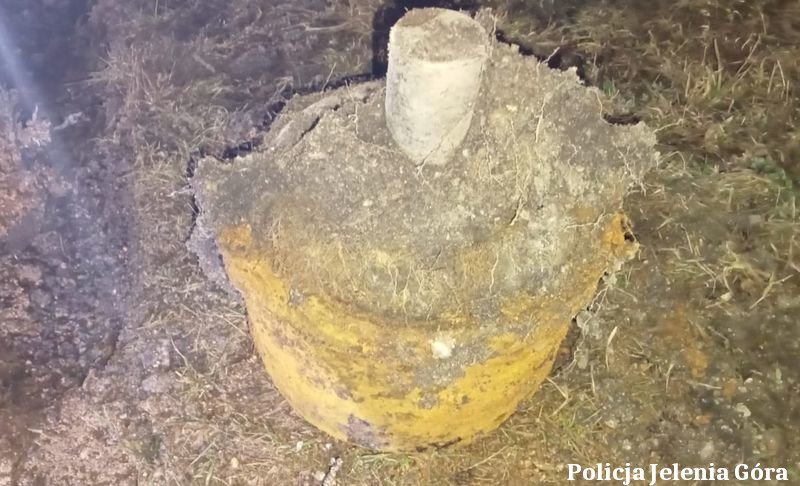 wykopa-mine-przy-domu-130821