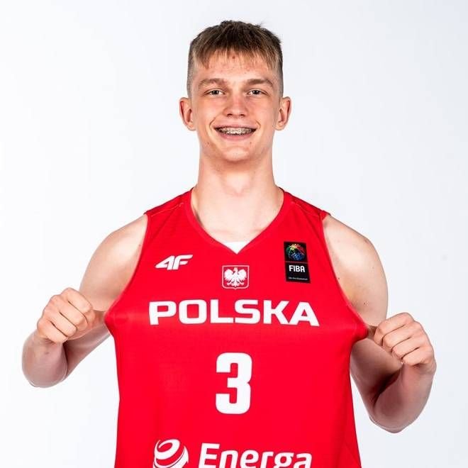 mateusz-powoany-do-kadry-polski-130853