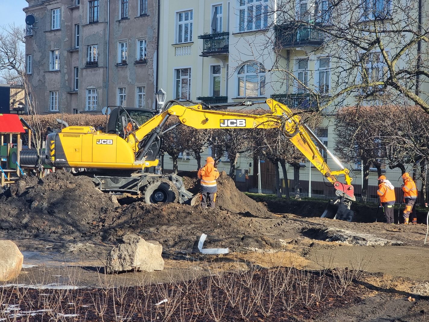 kopia-na-skwerze-131221