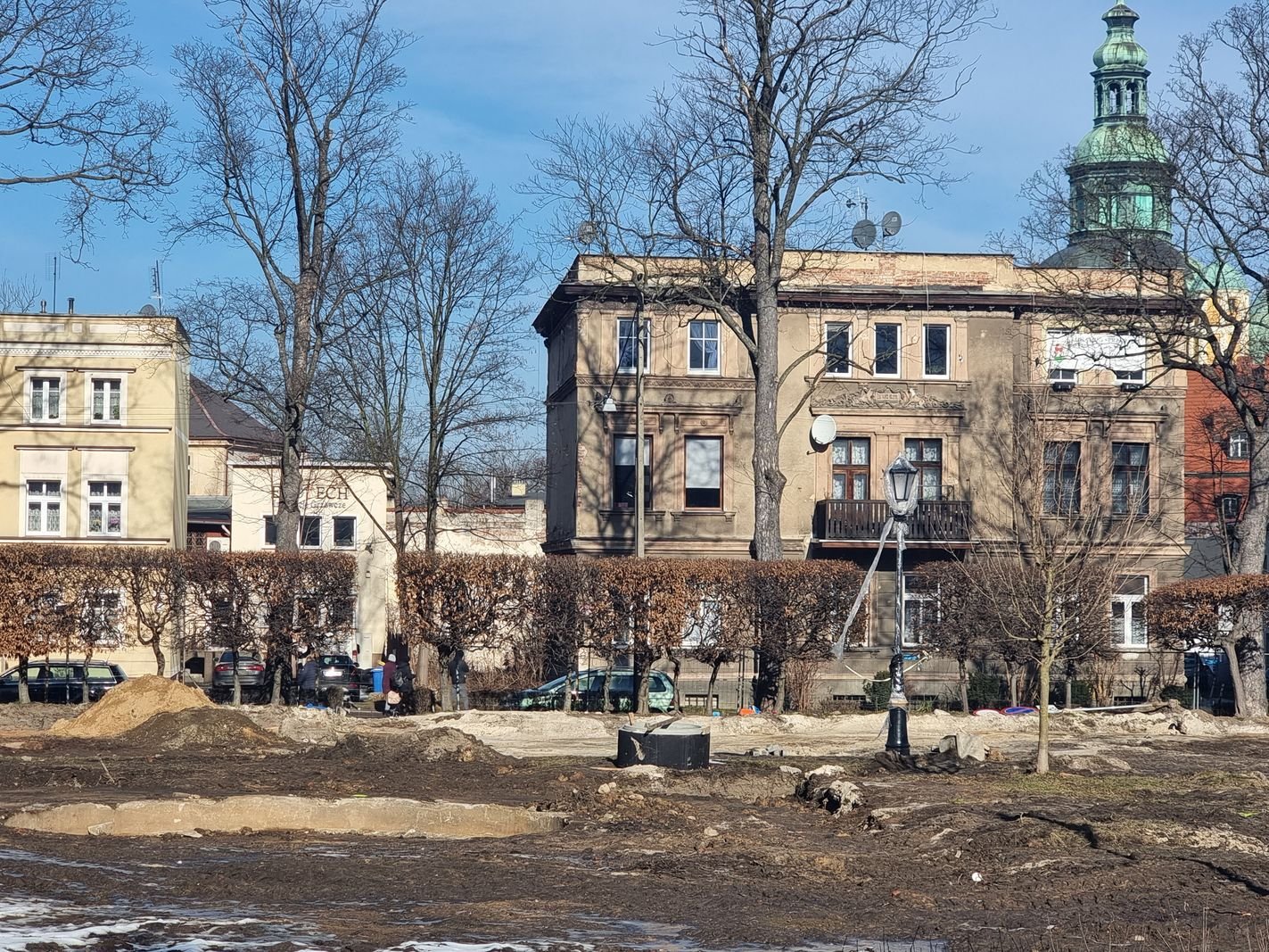 kopia-na-skwerze-131221