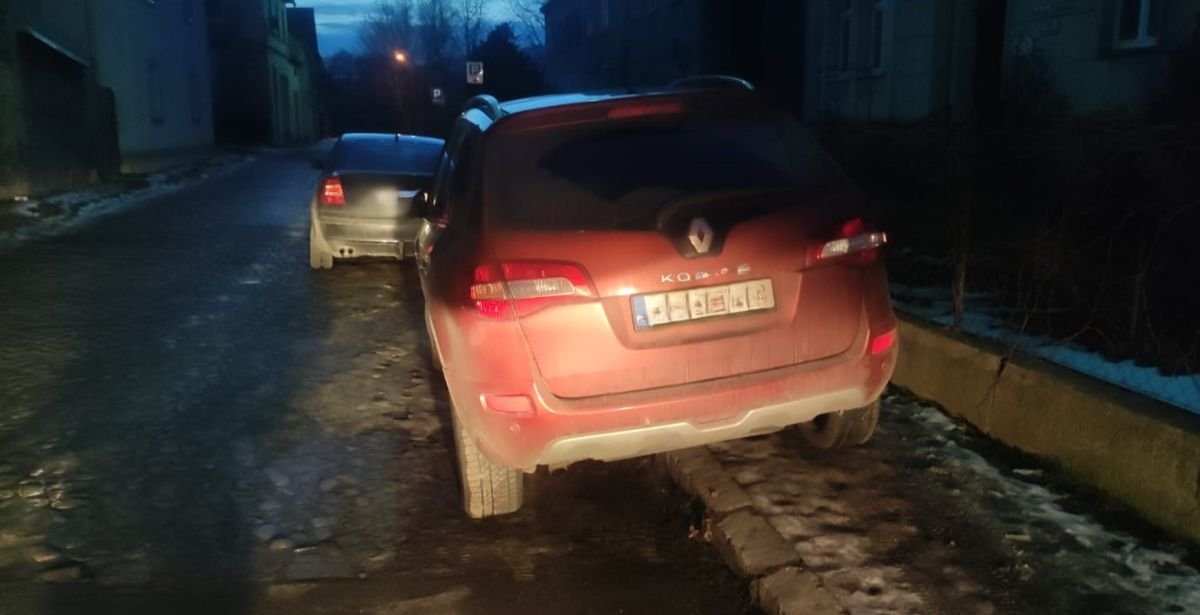 nowa-porcja-wyczynow-januszy-parkowania-131342
