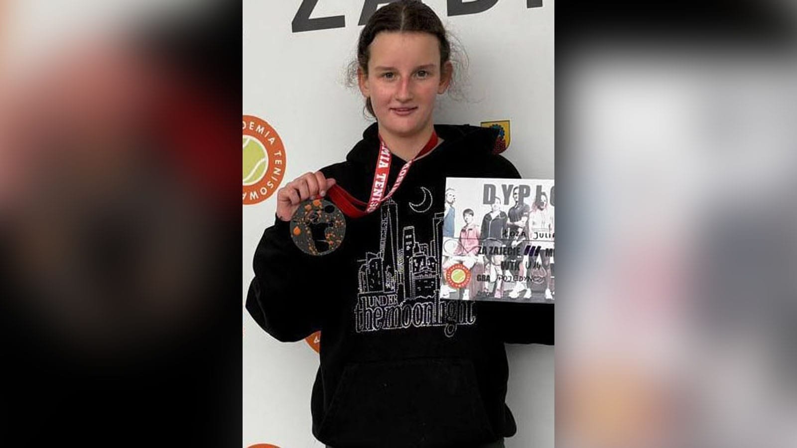 julia-zdobya-brazowy-medal-131380