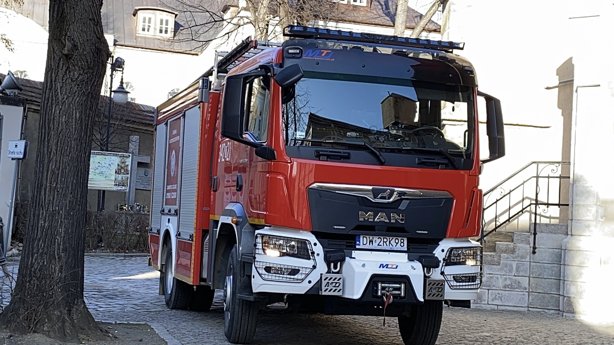 interwencja-suzb-w-bazylice-131458