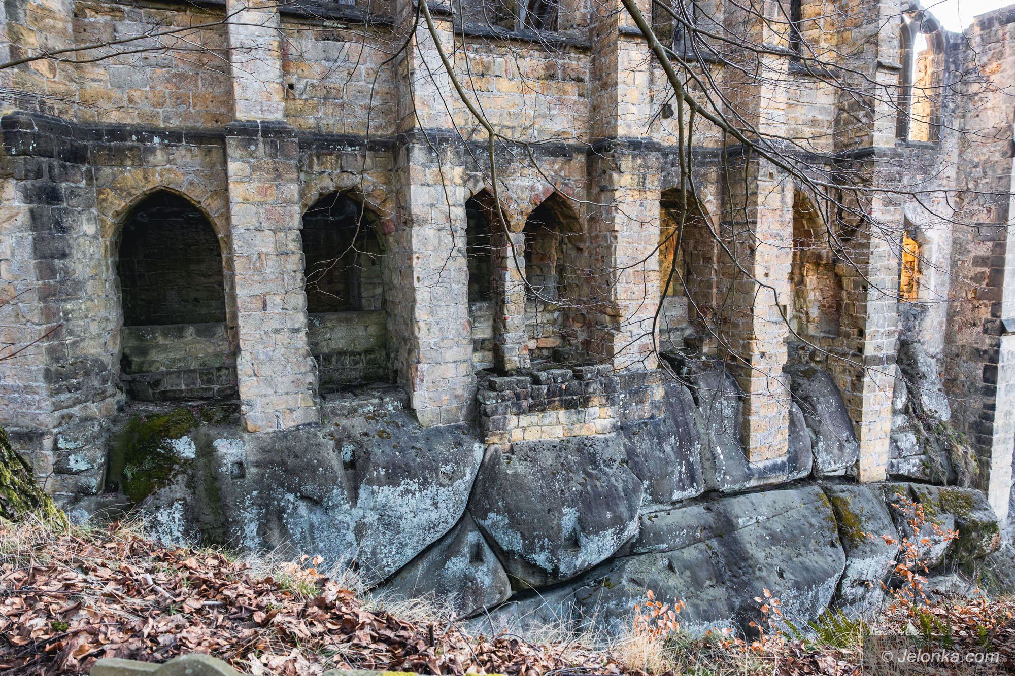 klasztor-oybin-131519