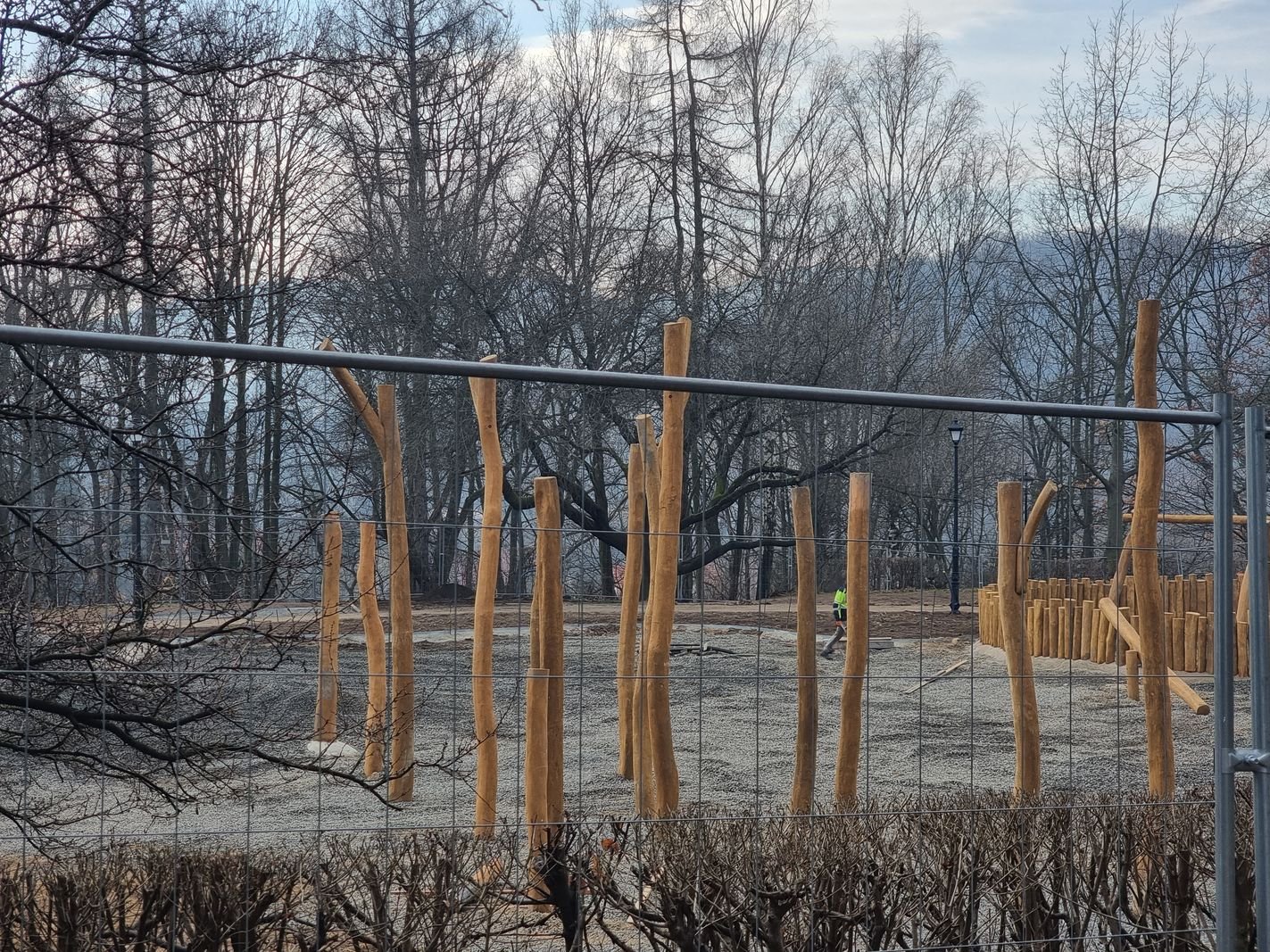 nowy-plac-zabaw-jeszcze-w-wakacje-131538