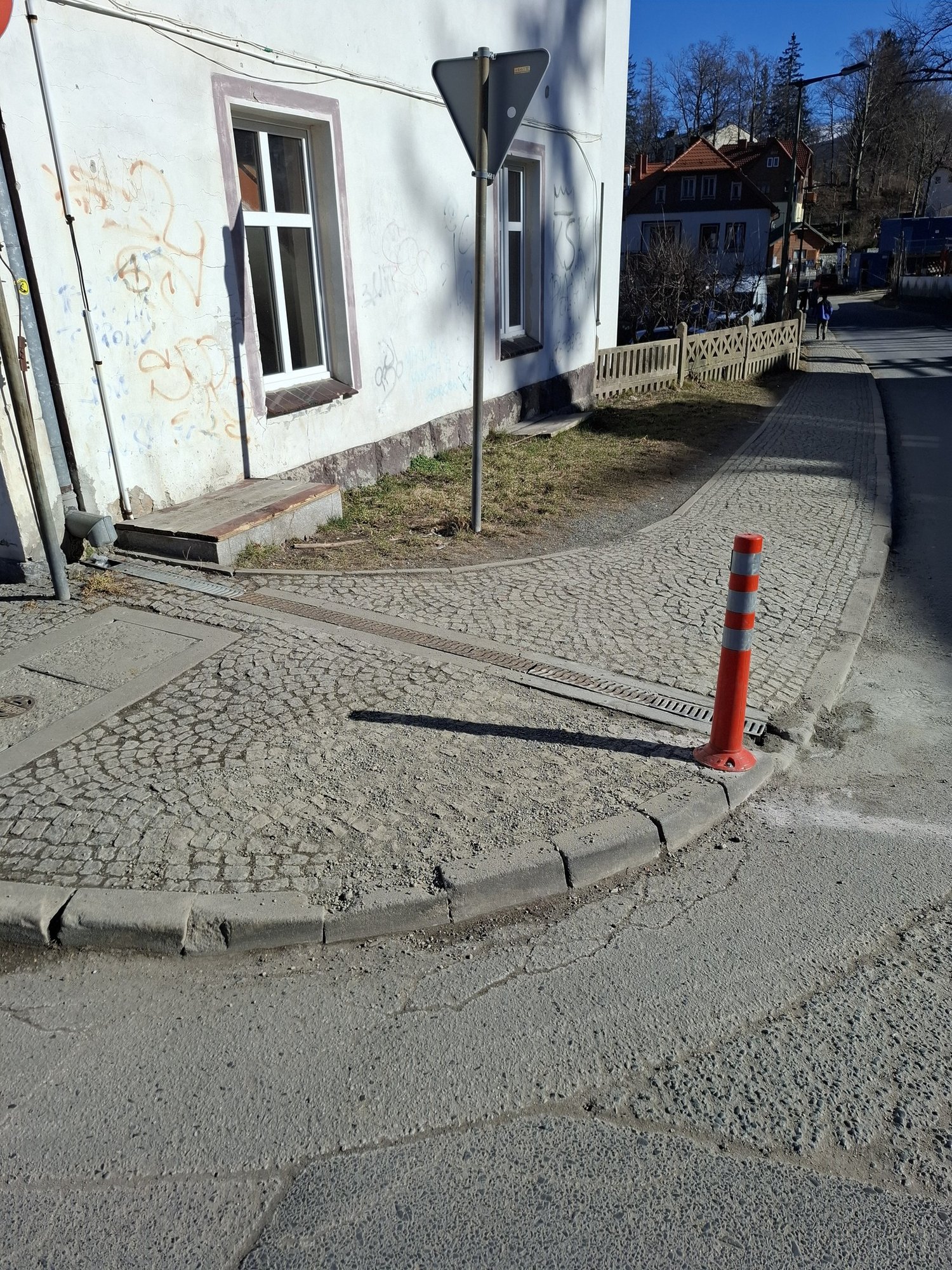 wiosenne-porzadki-pod-szrenica-131610