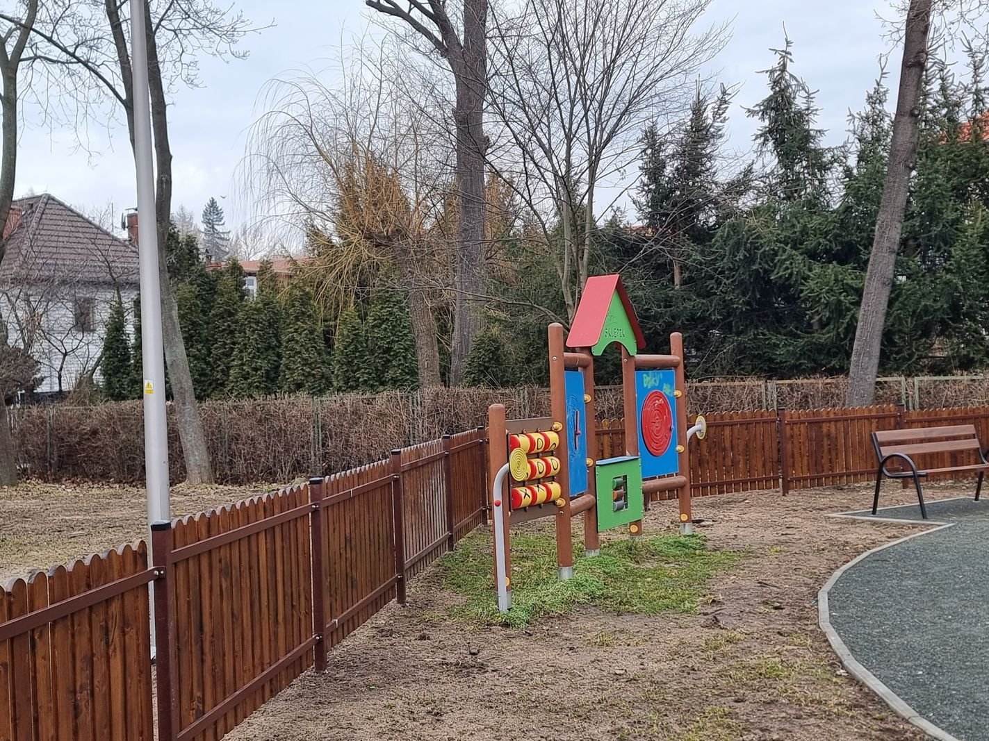 plac-zabaw-jest-jak-nowy-131656