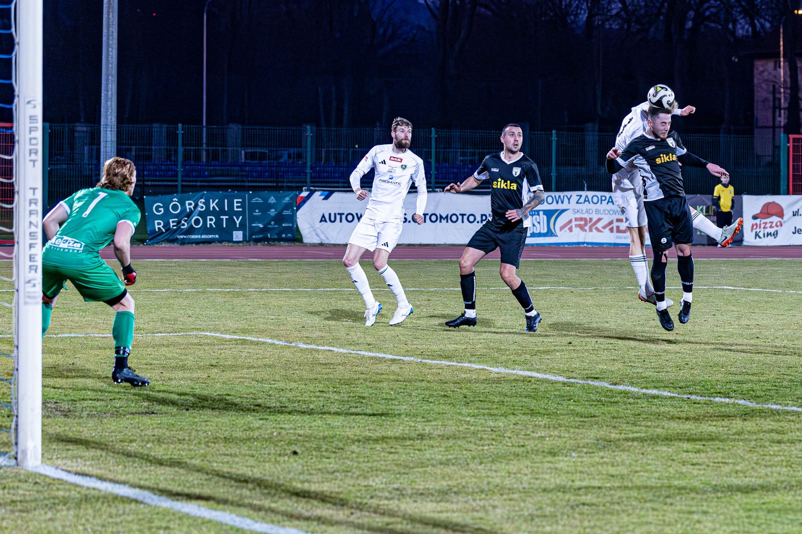 karkonosze-wygrywaja-derby-i-siegaja-po-puchar-polski-131688