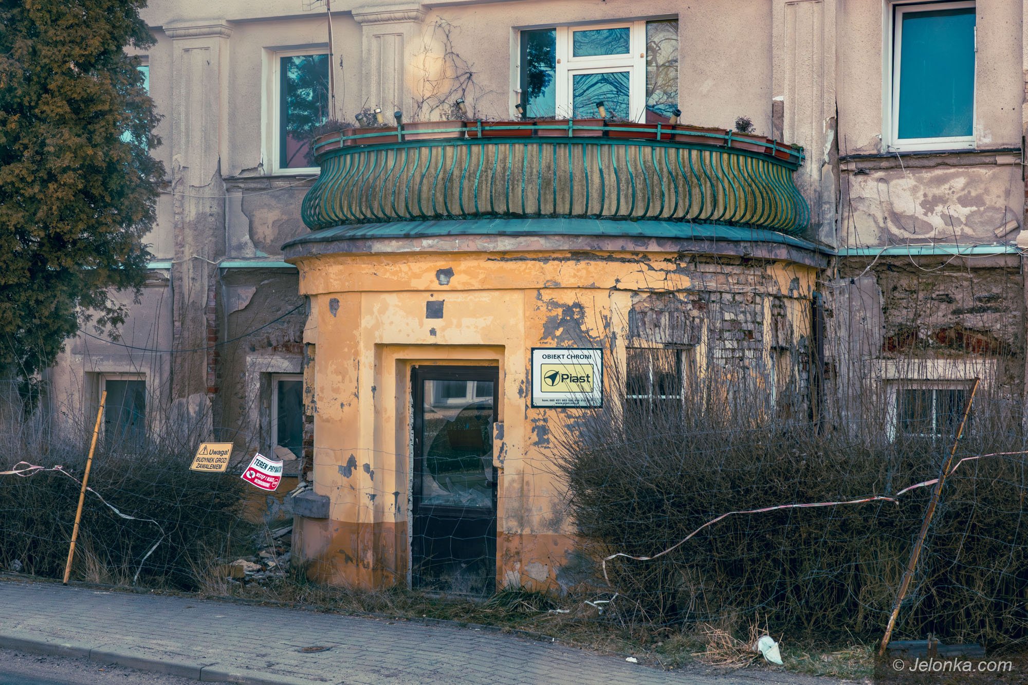 rozebrac-czy-odbudowac-131787