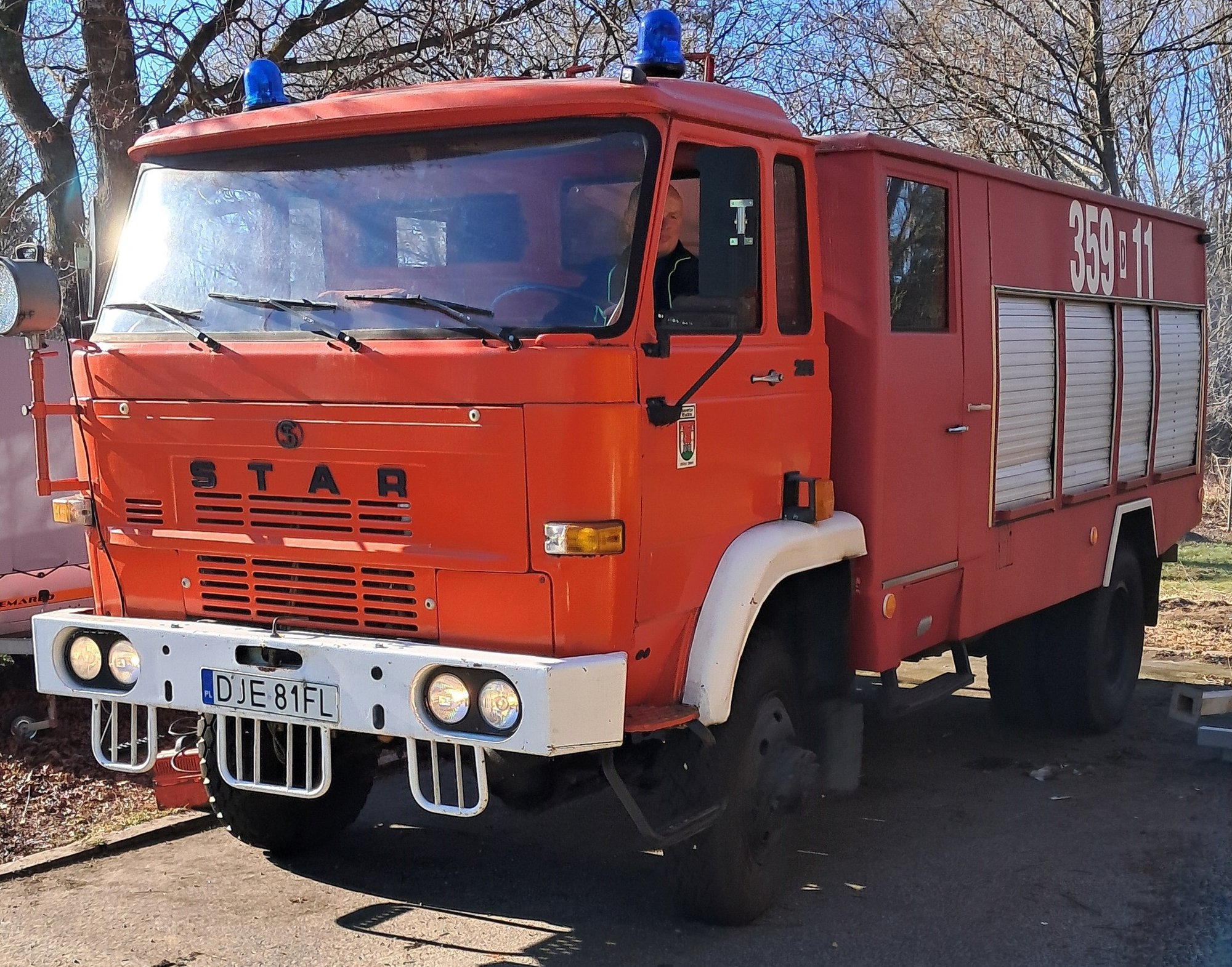 strazacki-star-idzie-pod-motek-132012