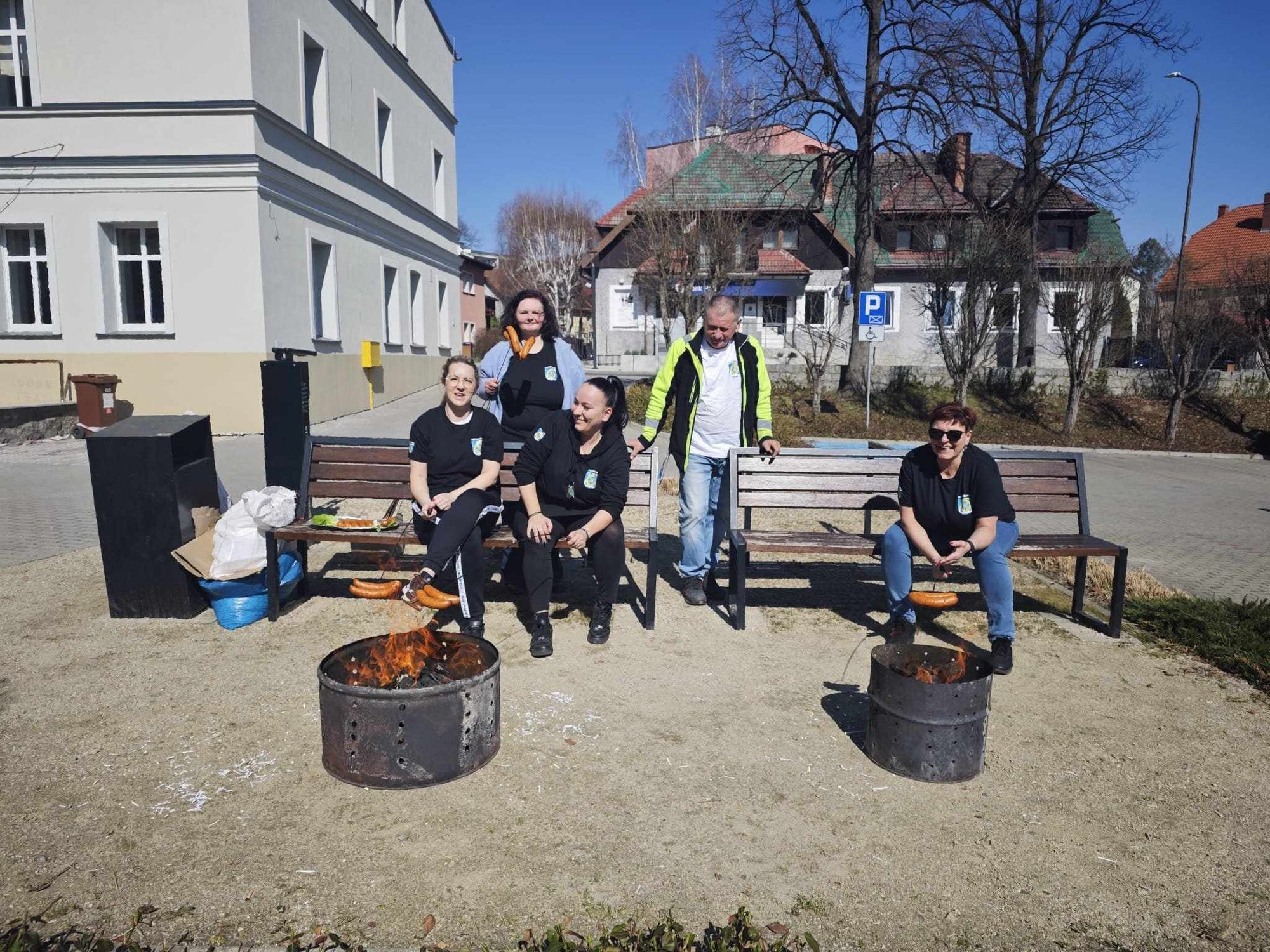 w-piechowicach-sprzatali-kamienna-132118
