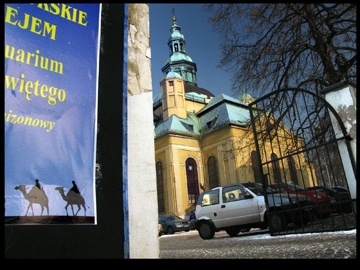 przy-kosciele-garnizonowym-pod-nadzorem-13212