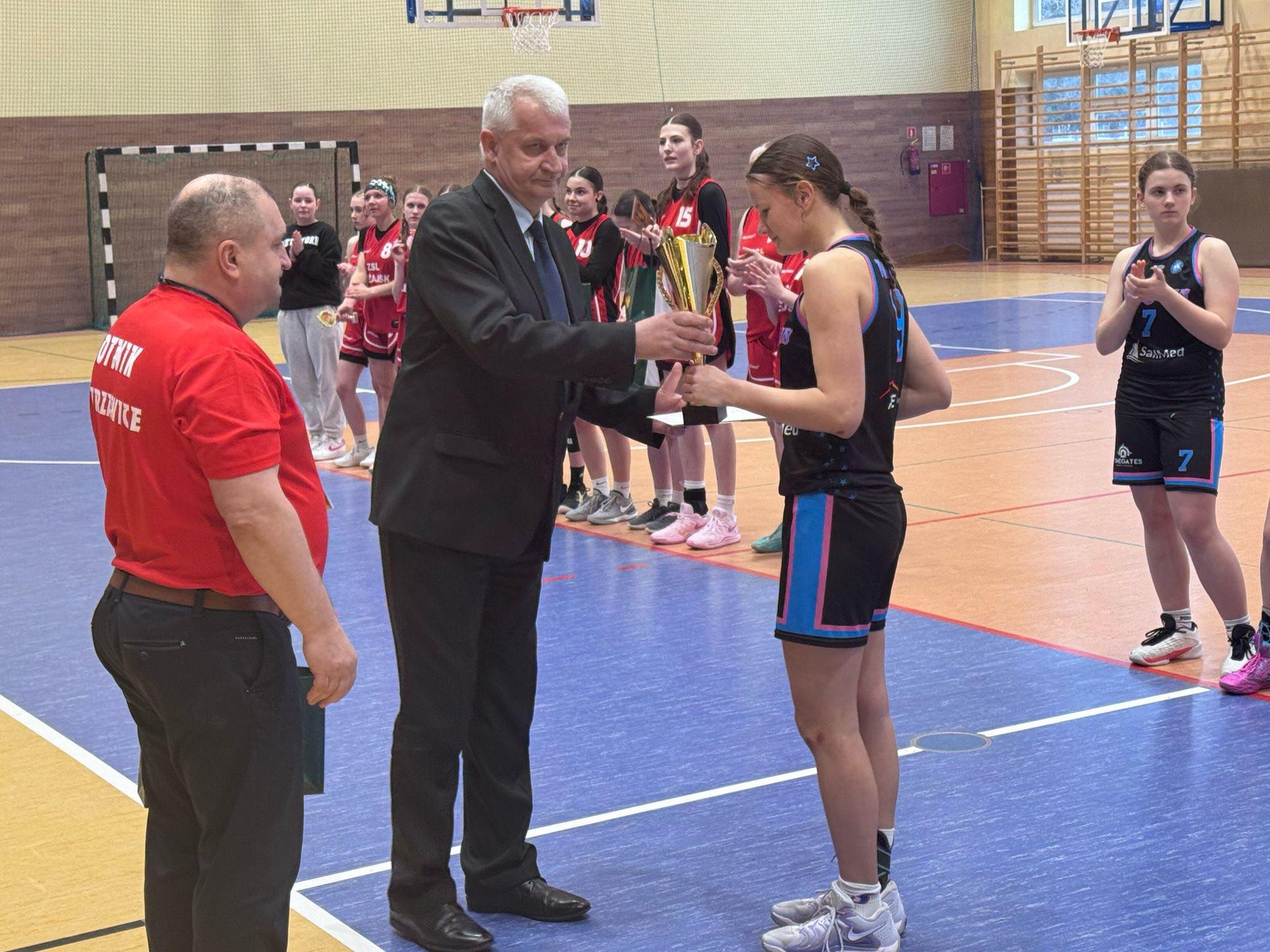 staney-na-podium-turnieju-cwiercfinaowego-mp-132132