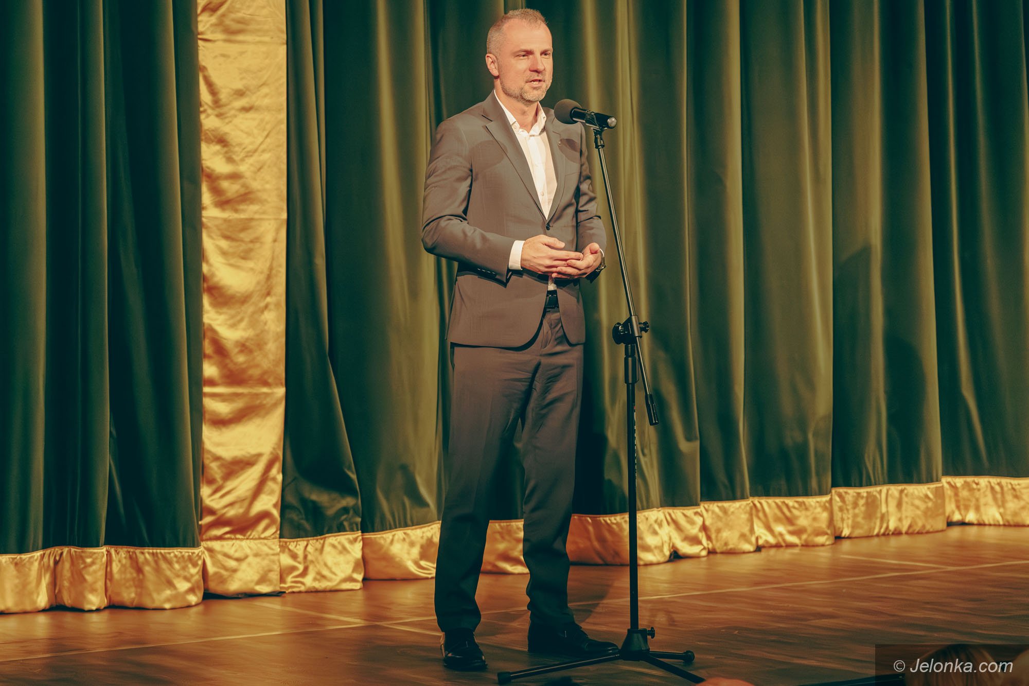 gala-z-nagrodami-dla-ludzi-kultury-w-jeleniej-gorze-i-regionie-132225
