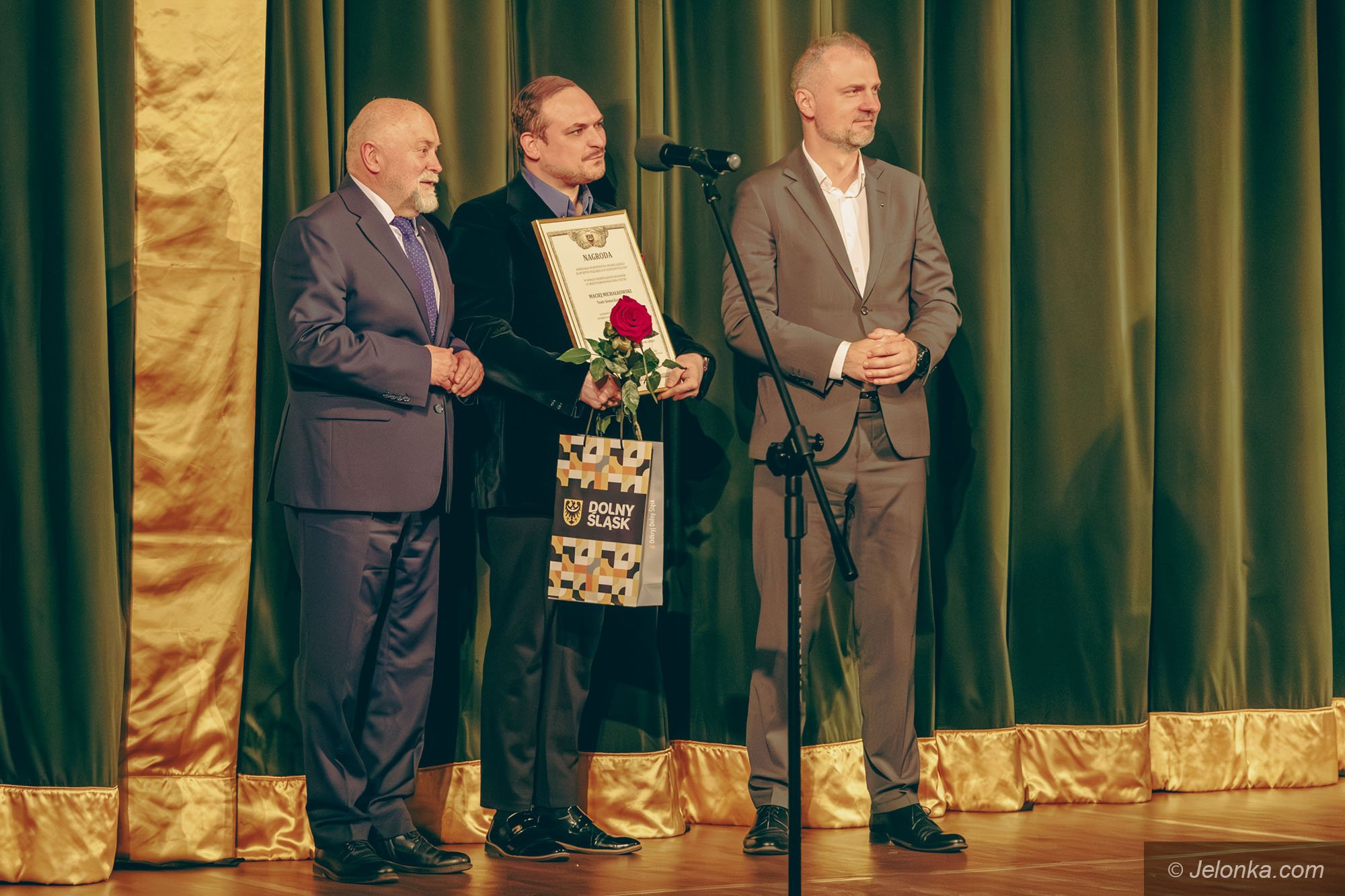 gala-z-nagrodami-dla-ludzi-kultury-w-jeleniej-gorze-i-regionie-132225