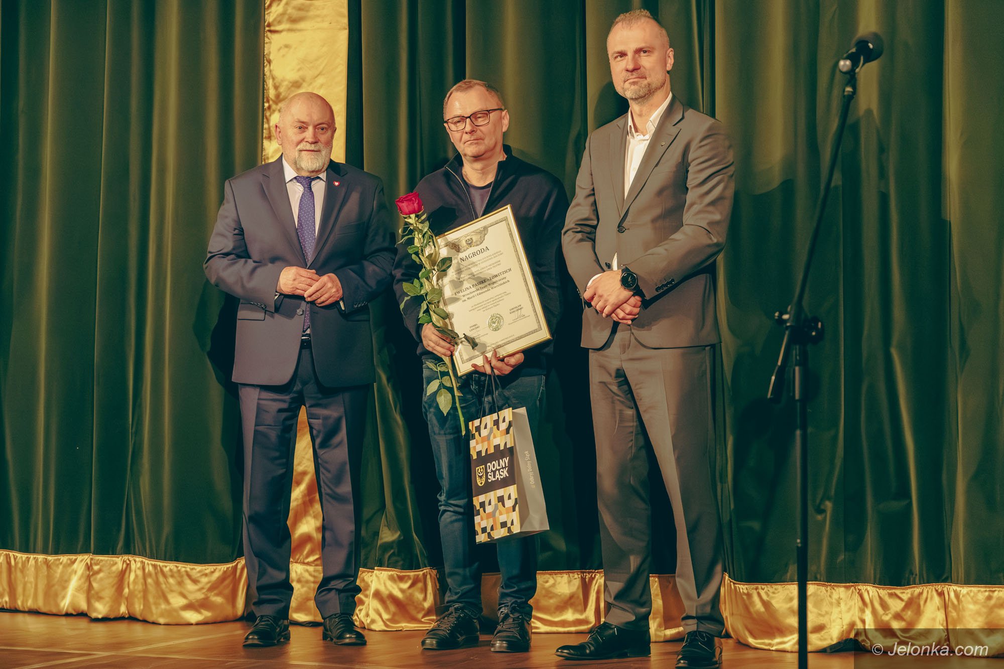 gala-z-nagrodami-dla-ludzi-kultury-w-jeleniej-gorze-i-regionie-132225