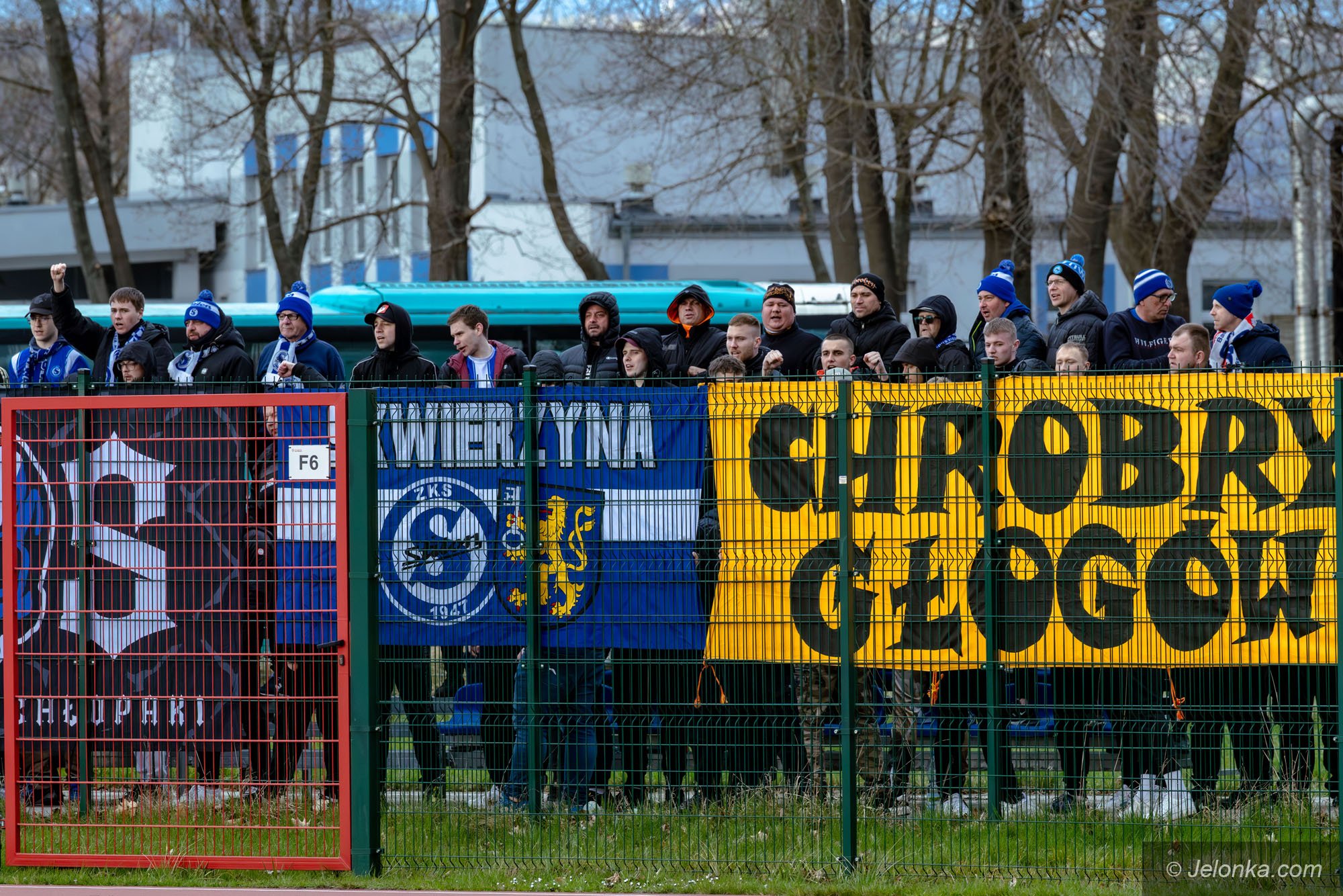 ostry-doping-obu-obozow-przy-zotniczej-132238