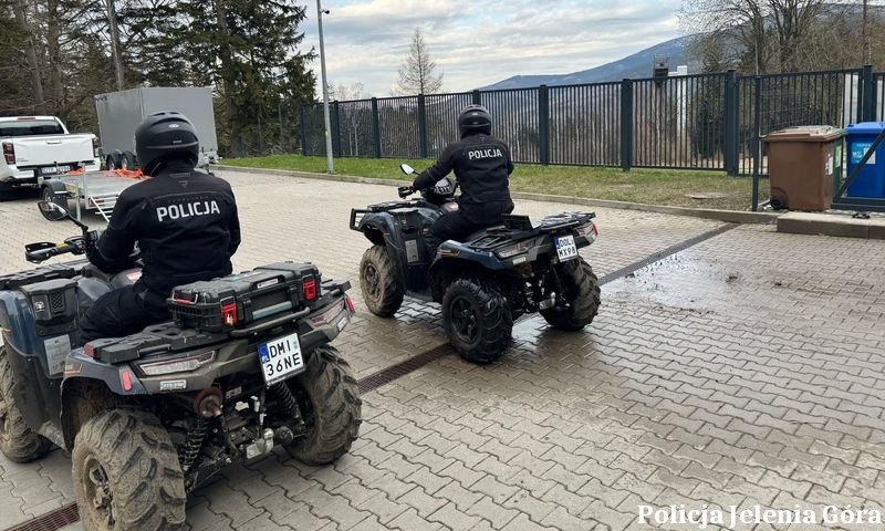 policjanci-szkolili-sie-na-quadach-132366