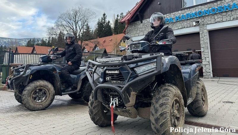 policjanci-szkolili-sie-na-quadach-132366