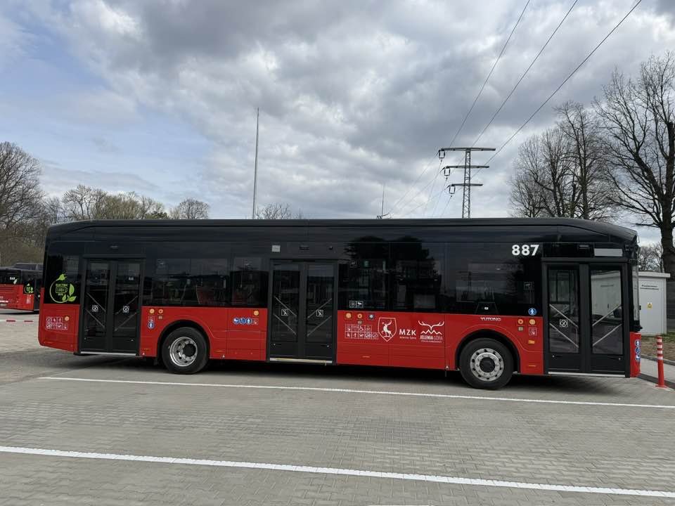 sa-juz-dwa-nowe-autobusy-w-jeleniej-gorze-132386