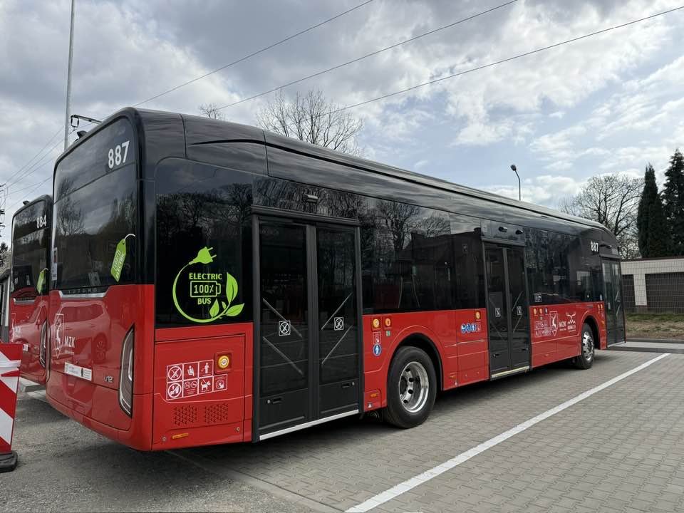 sa-juz-dwa-nowe-autobusy-w-jeleniej-gorze-132386