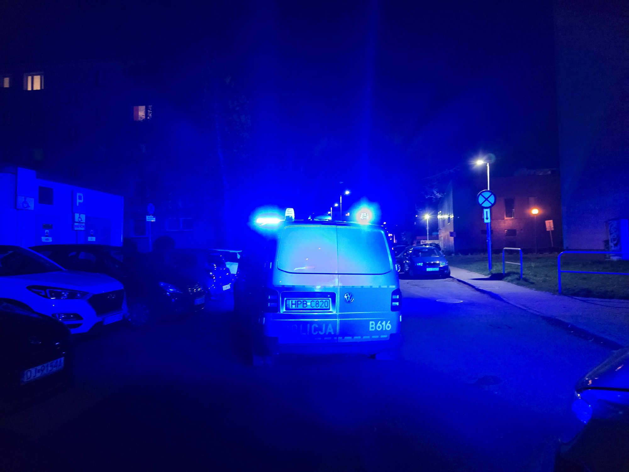policjanci-uratowali-starsza-pania-132613