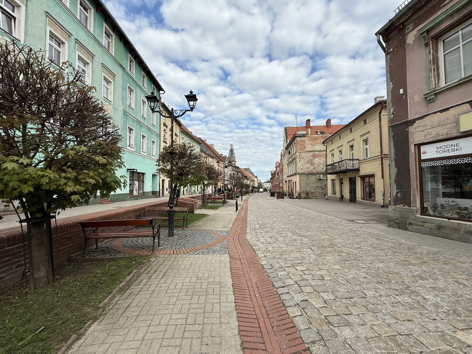 kowarska-starowka-rozkwita-na-wiosne-132651
