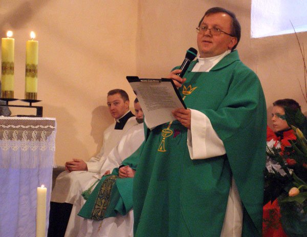 wielkie-swieto-dla-wiernych-z-dziwiszowa-13270