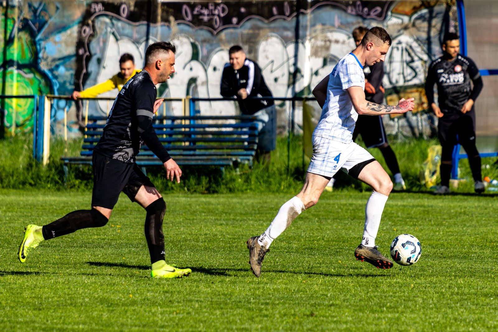 solidny-festiwal-strzelecki-na-boisku-lidera-132708