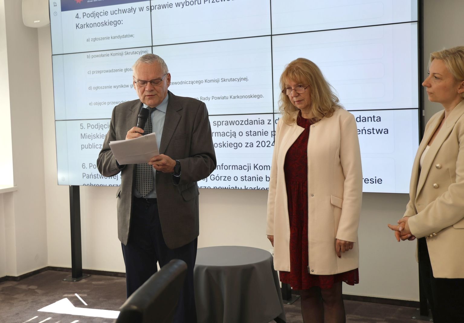 rada-powiatu-ma-nowa-przewodniczaca-132731