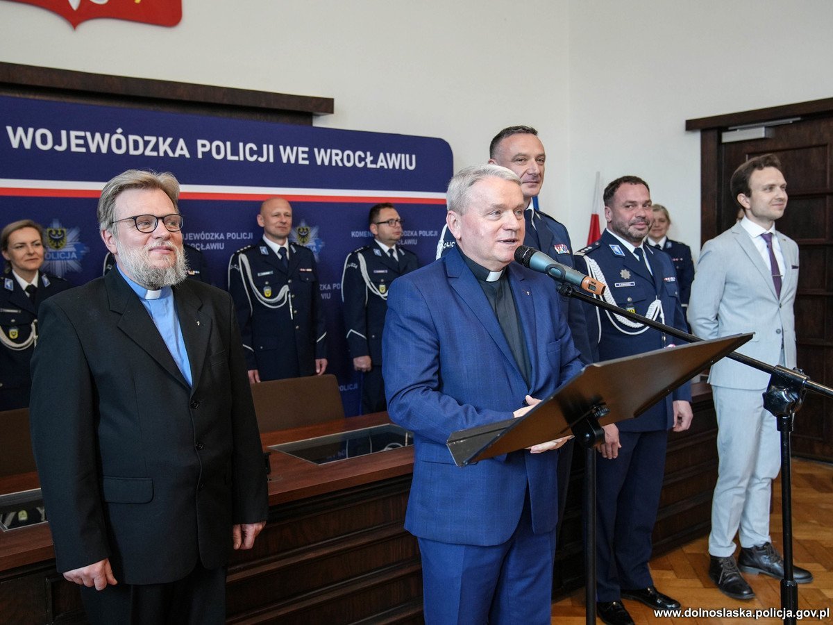 nowi-policjanci-zozyli-slubowanie-132770