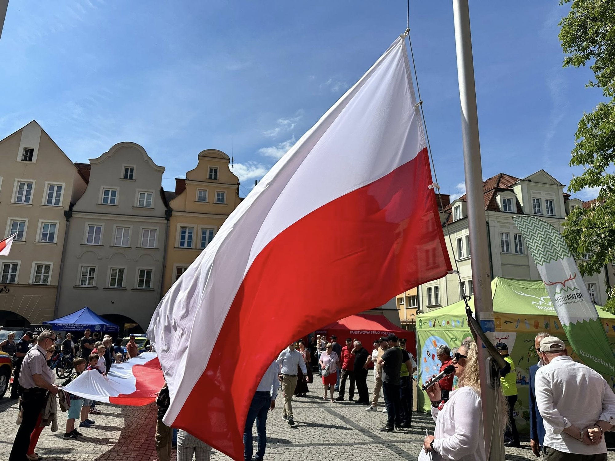 2-maja-dzien-flagi-rowniez-w-jeleniej-gorze-132809