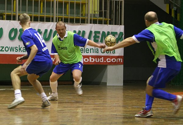 ii-liga-mos-w-futsalu-zwyciestwa-faworytow-13283