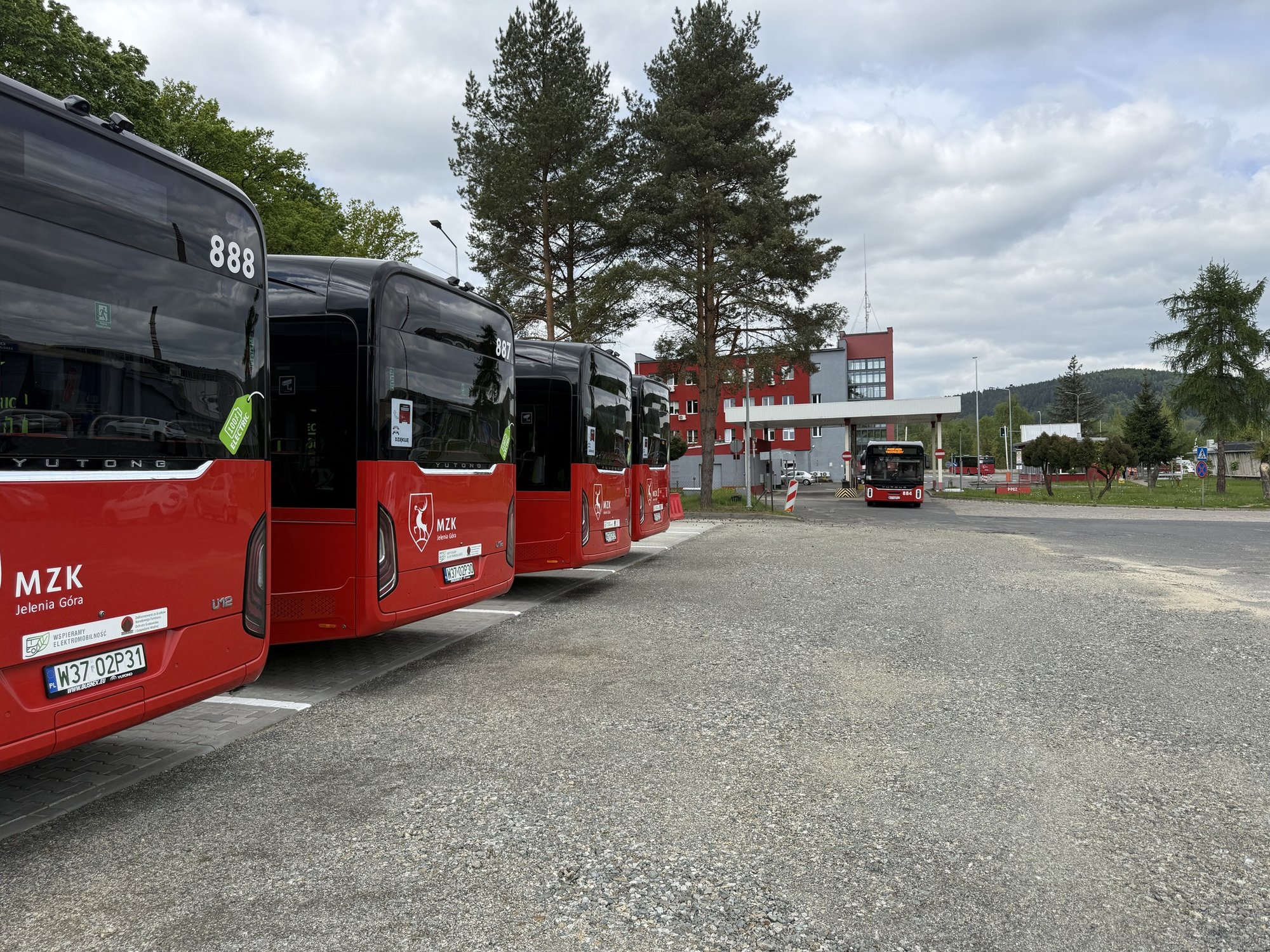 co-czwarty-autobus-juz-elektryczny-132931